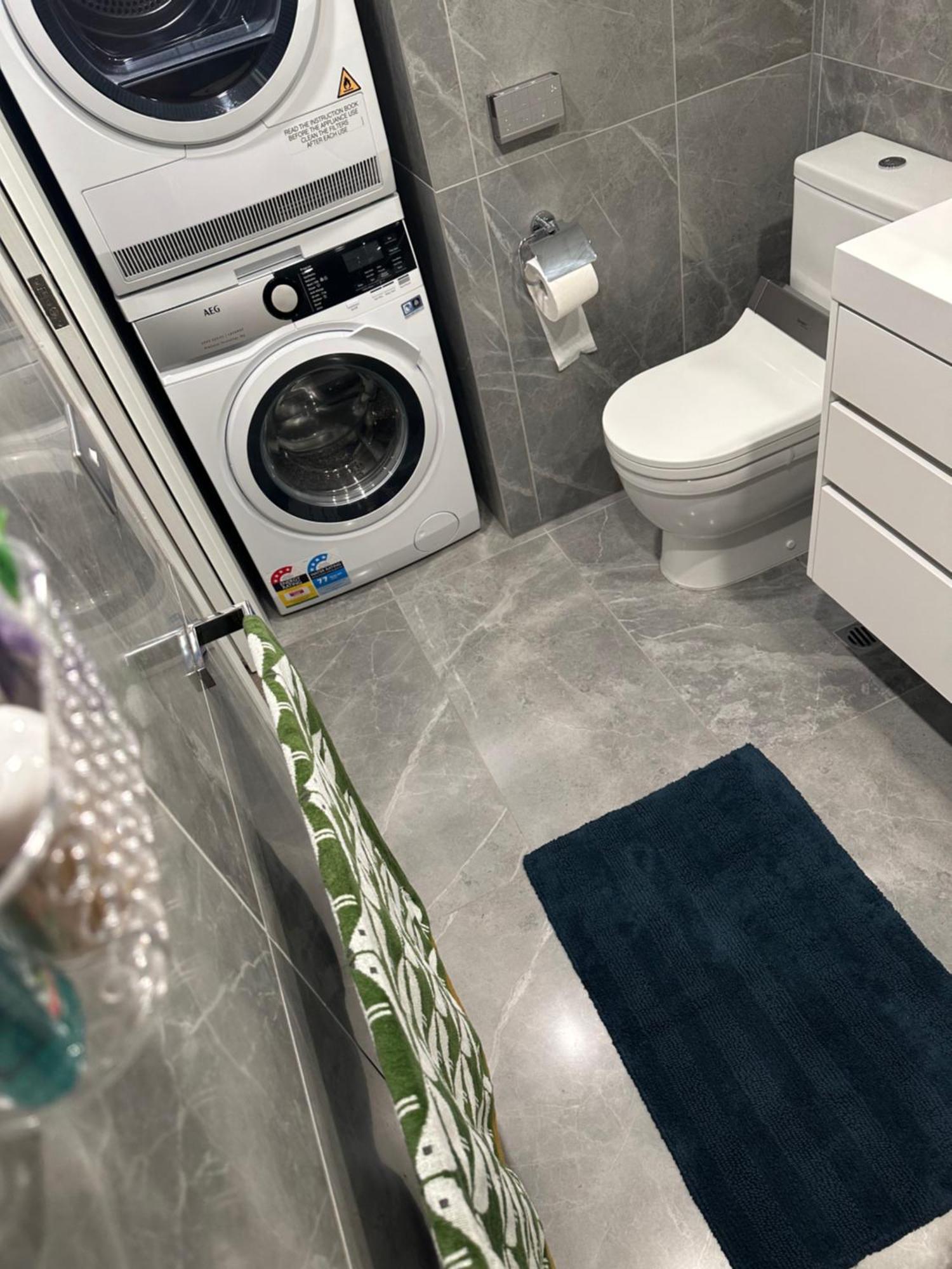 Private 1 Bed Accom With Bathroom In A 3 Bed Apartment - Melb Cbd, Regency Towers - Free Parking, Wifi And Pool Melbourne Exterior foto